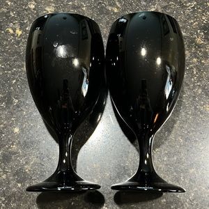 16oz Black Wine Glasses